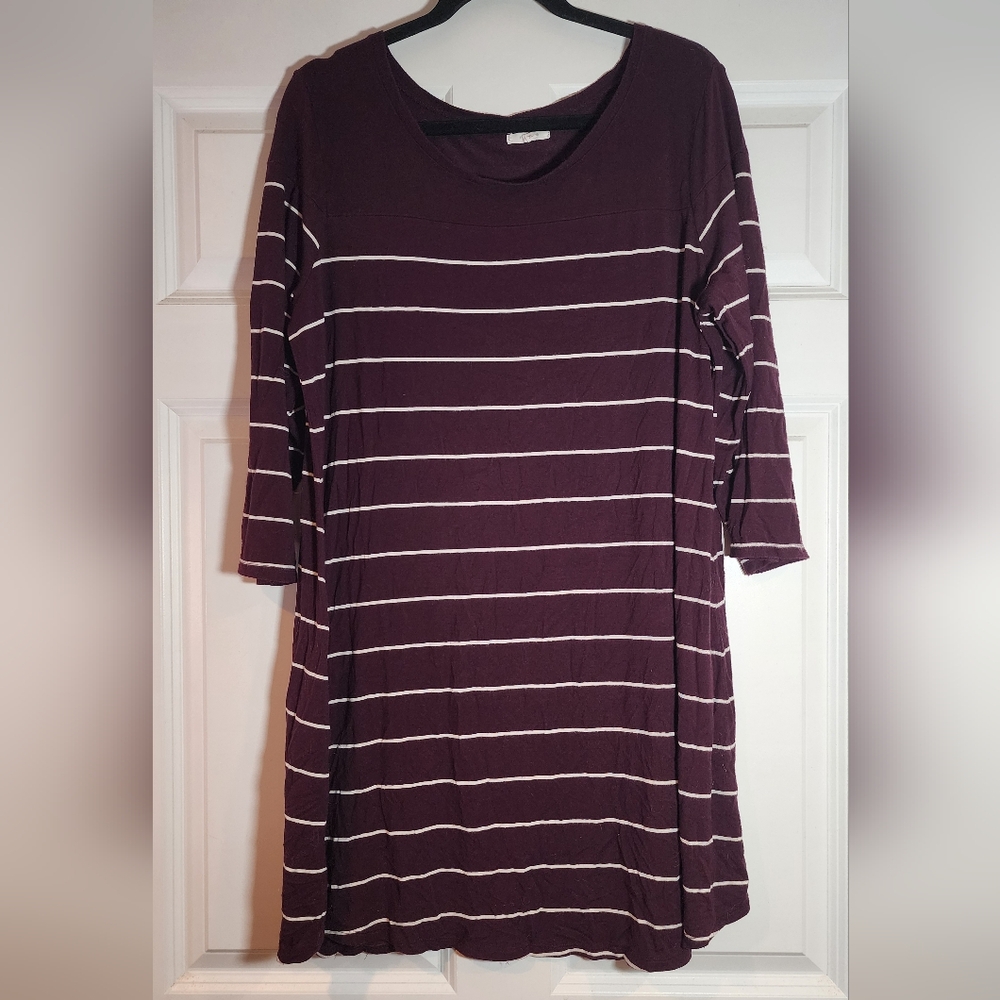 Maurices Stretchy Burgundy And White Striped 3/4 Sleeve Mini Dress XL